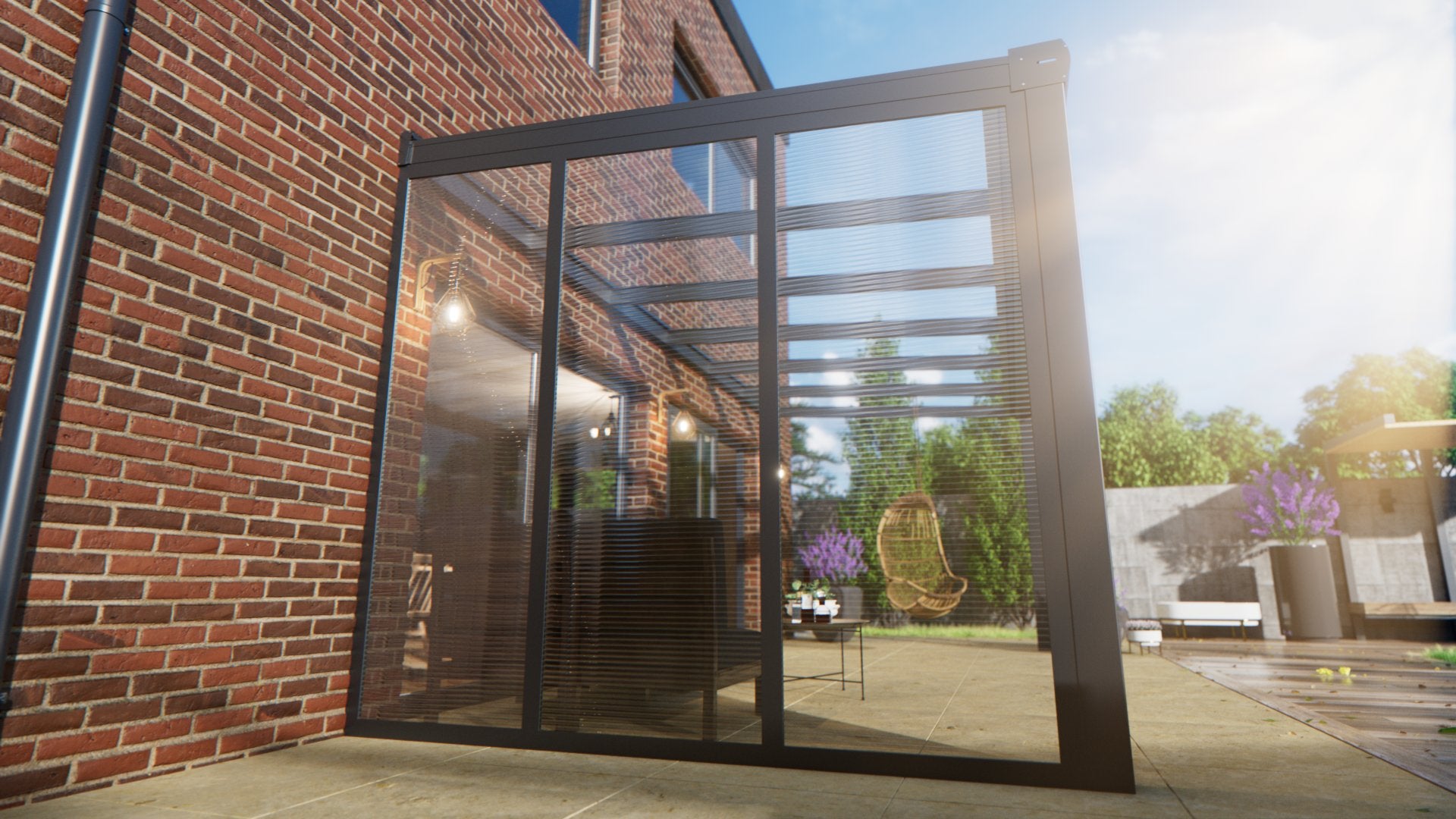 Side panel entirely polycarbonate