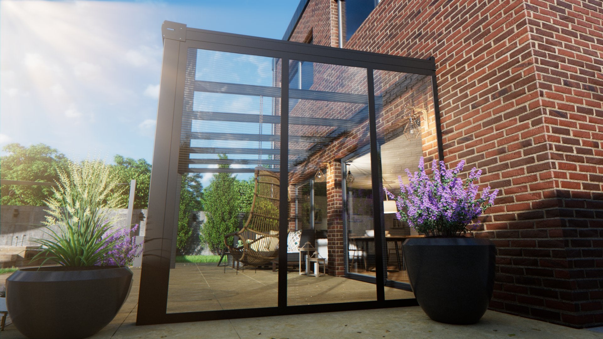 Side panel entirely polycarbonate